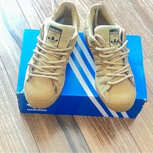 Adidas Tan Sneakers
